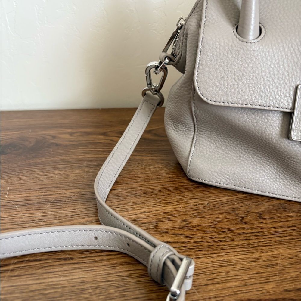 Tory Burch small Tote - Picture 5 of 5